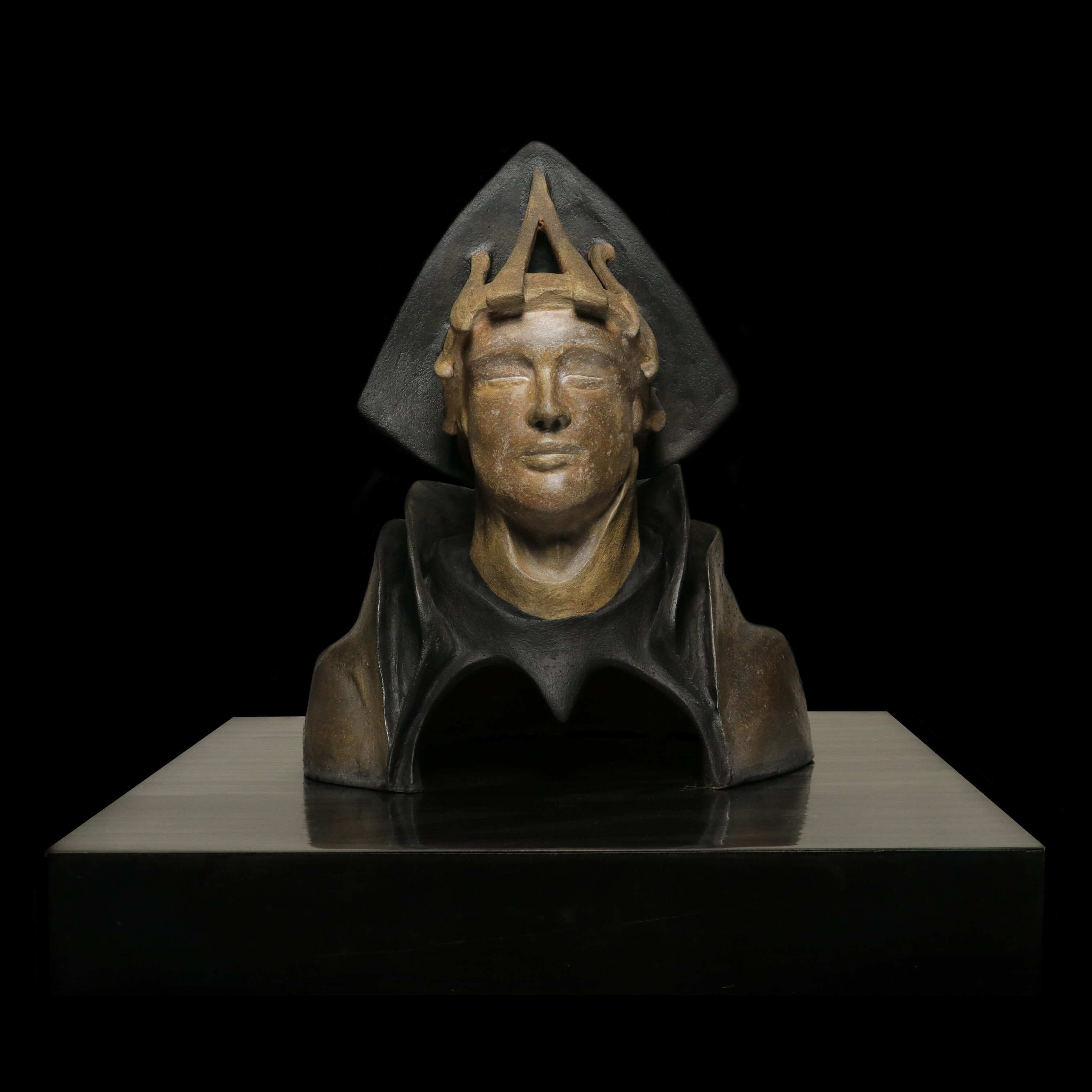Nicolas-Pierre Réveillard, sculpture “Inconnu Président d'un Monde, se remémorant l’odeur des Fleurs”