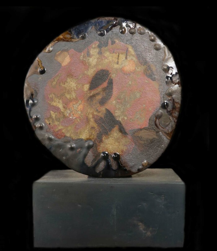 LADY WITH THREE SUNS - Image 2